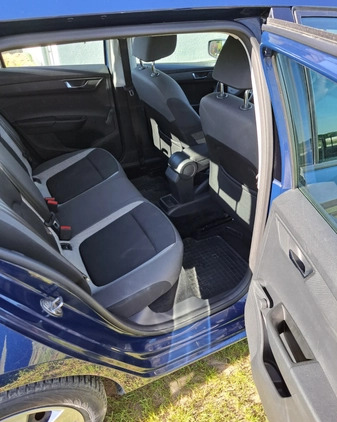 Skoda Fabia cena 40000 przebieg: 93400, rok produkcji 2017 z Kałuszyn małe 154